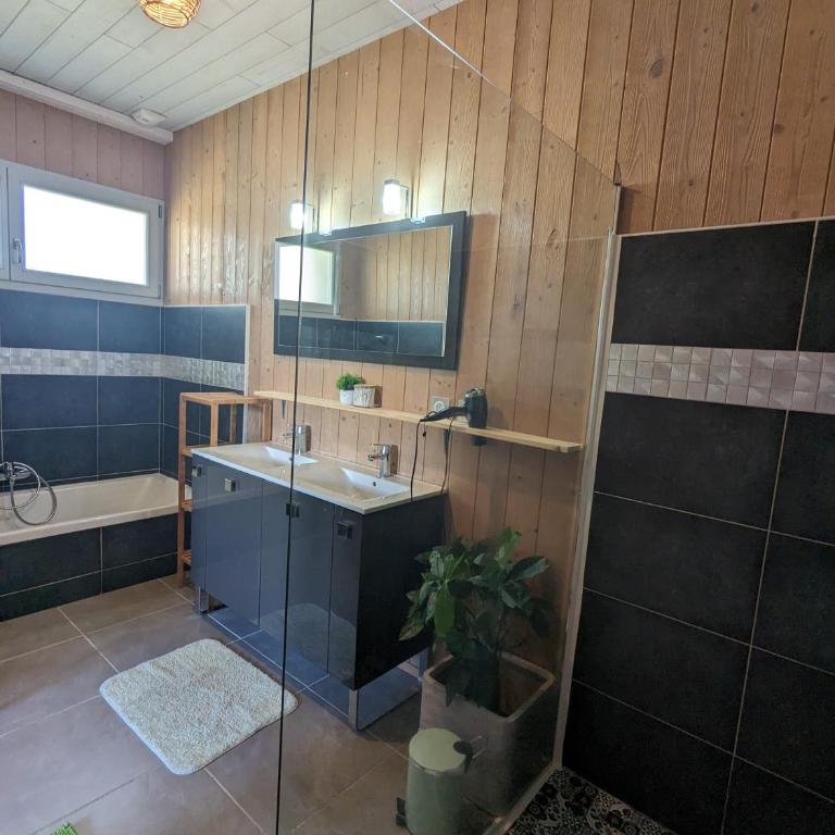 Maison bois chez M&D - Villa - 15