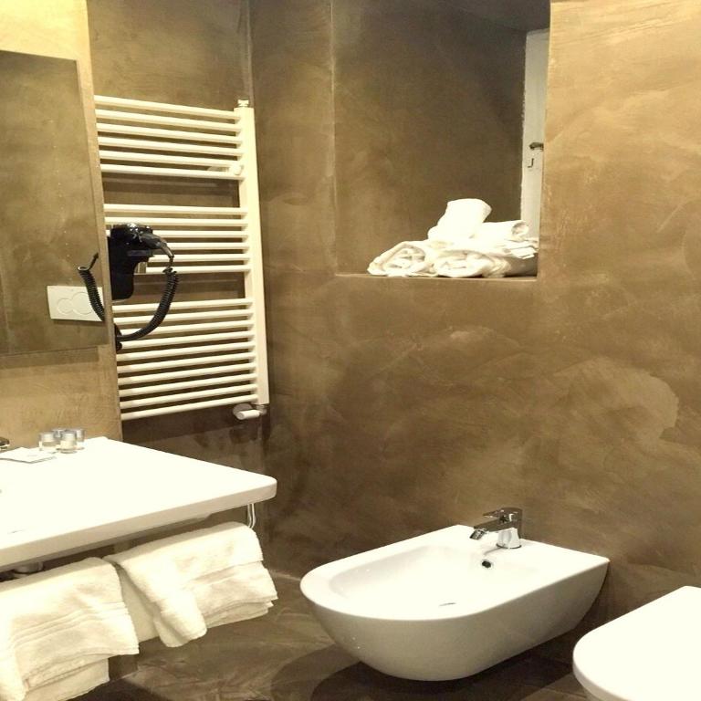 I LOVE ROMA Guest House - Superior Family Room - 3
