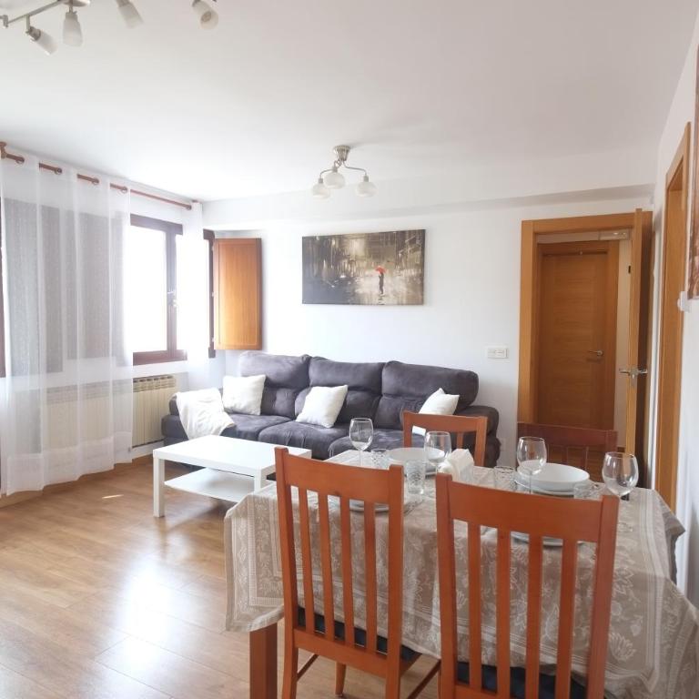 Entre Castillo y Catedral VuT 09587 - Apartamento de 3 dormitorios - 14
