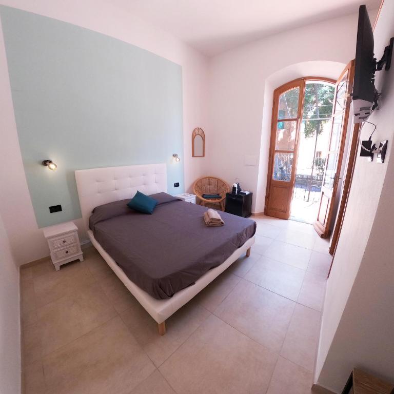 North Sardinia Retreats - Millelire Smart Rooms - Camera Matrimoniale Superior - 2