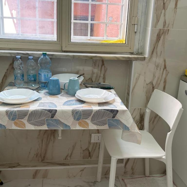 Guesthouse Dahlia Rossa - Camera Matrimoniale/Doppia con Letti Singoli con Bagno Privato - 11