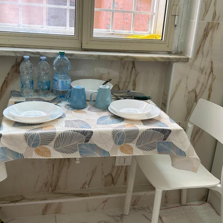 Guesthouse Dahlia Rossa - Camera Matrimoniale/Doppia con Letti Singoli con Bagno Privato - 12