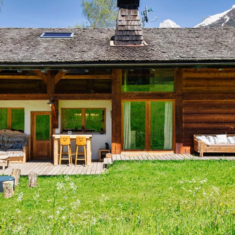 Chalet Taconnaz - Warm & Cosy 3BR Chalet with Fireplace in Nature - By Cozee Rentals - Chalet 3 Chambres - 93