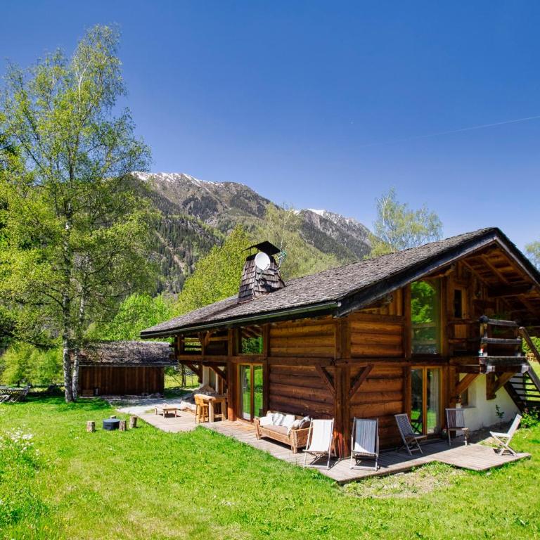 Chalet Taconnaz - Warm & Cosy 3BR Chalet with Fireplace in Nature - By Cozee Rentals - Chalet 3 Chambres - 95
