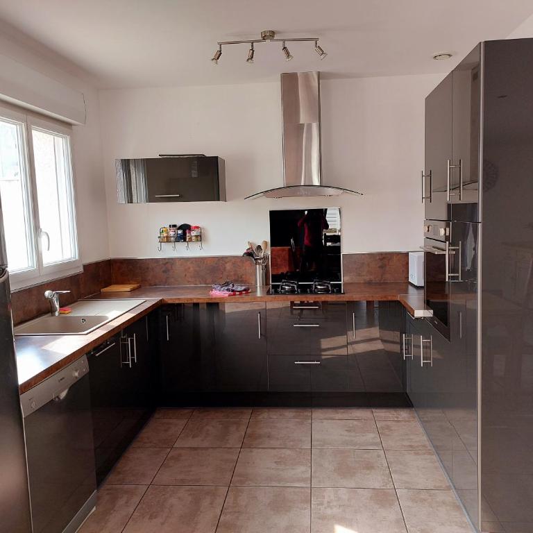 MONTALIEU SEJOUR Maison Les Lys - Maison 3 Chambres - 10