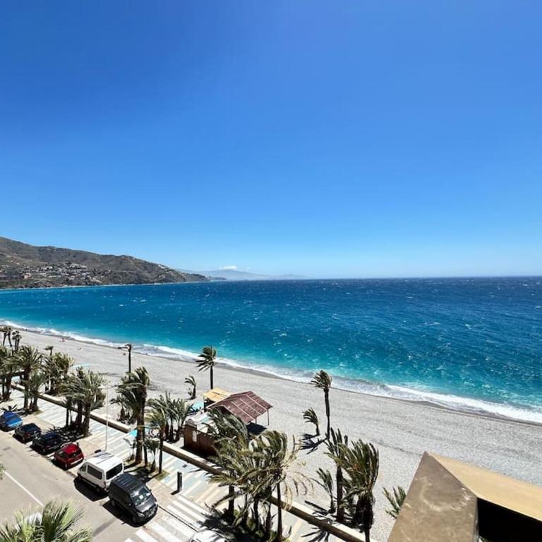 PUSHE Playa Velilla Beach & Tradition 3 - Apartamento de 3 dormitorios con vistas al mar - 2