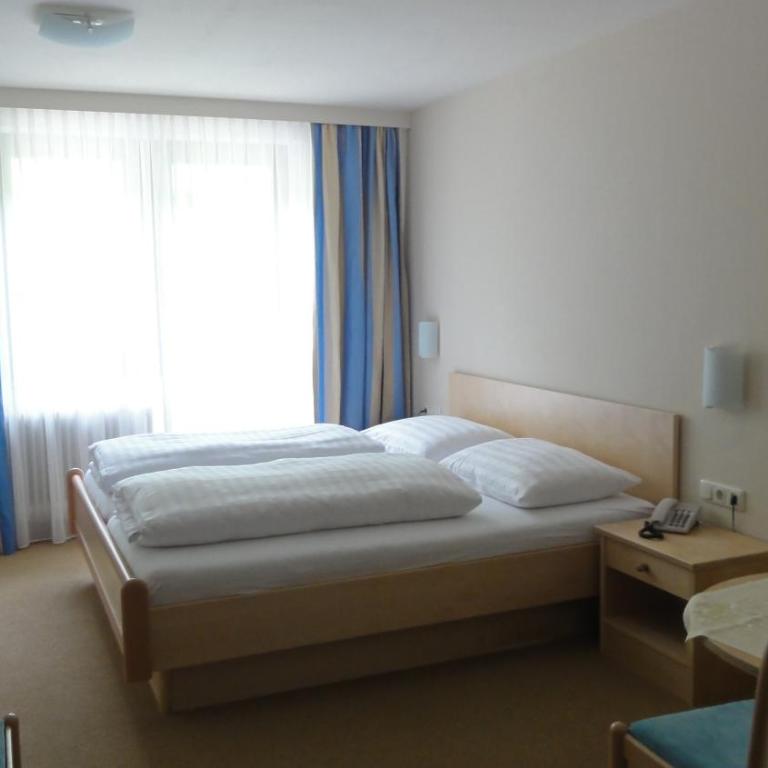 Hotel ALPINA - Standard Double Room - 2