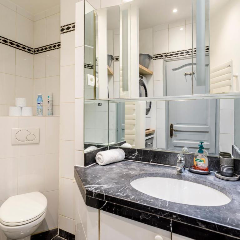 Champs-Élysées Lincoln - 2BDR - Apartment - 18