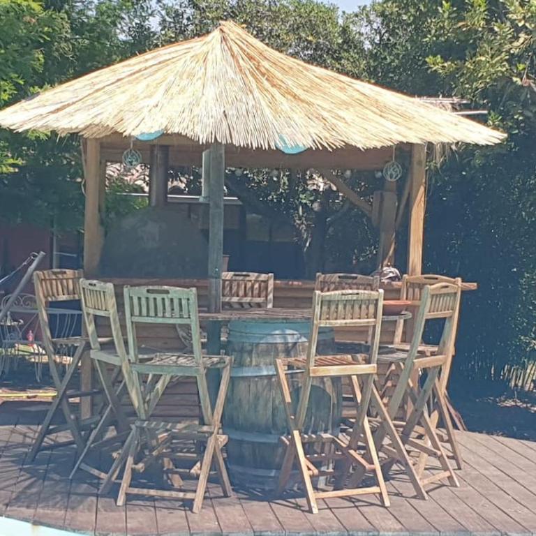LE CABANON Piscine Jacuzzi Sauna Paillote - Appartement 1 Chambre - 5