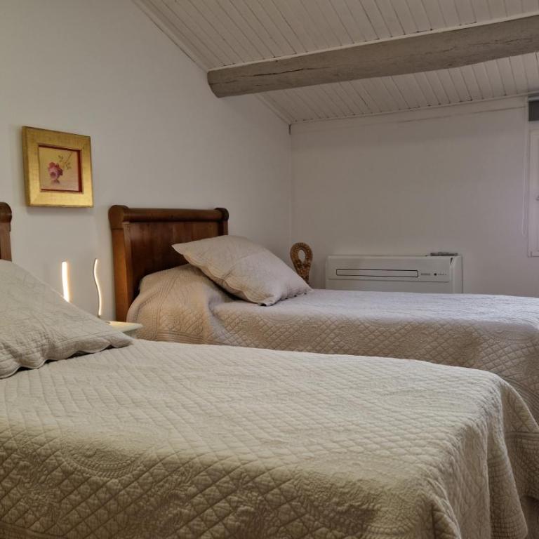 Le Lamartine - Two-Bedroom Apartment - 16