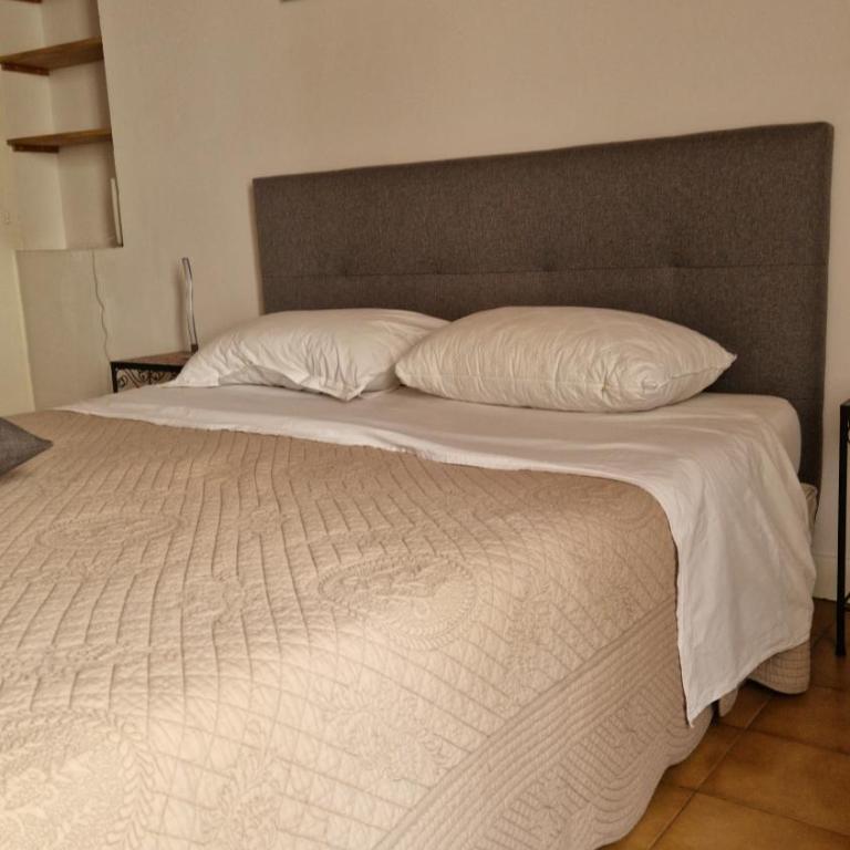 Le Lamartine - Two-Bedroom Apartment - 10