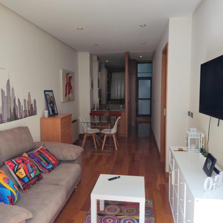 Pleno centro, Terraza, Principe, 5 min casco vello y estación AVE - Apartamento de 1 dormitorio - 25