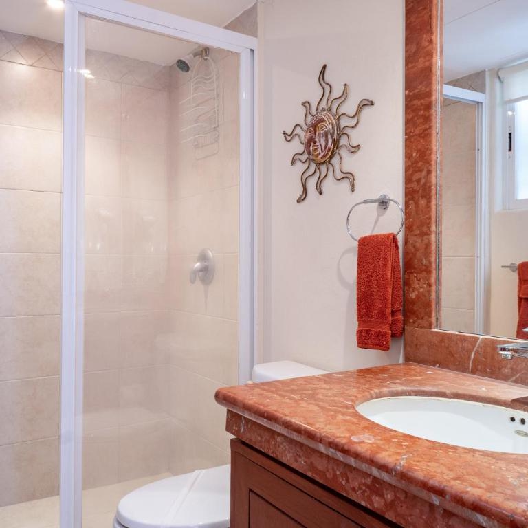 Luna Maya 1 condo - Two-Bedroom Apartment - 6