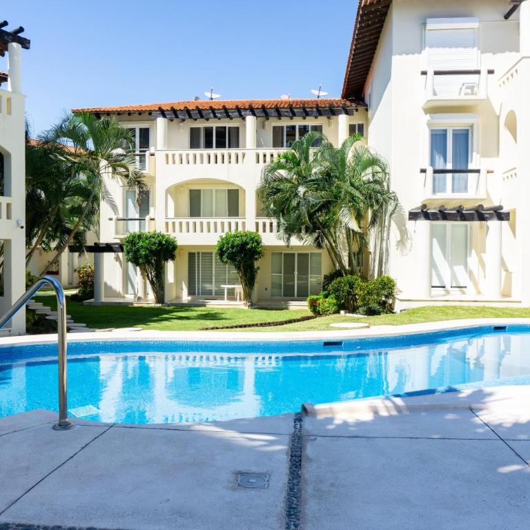 Luna Maya 1 condo - Two-Bedroom Apartment - 7