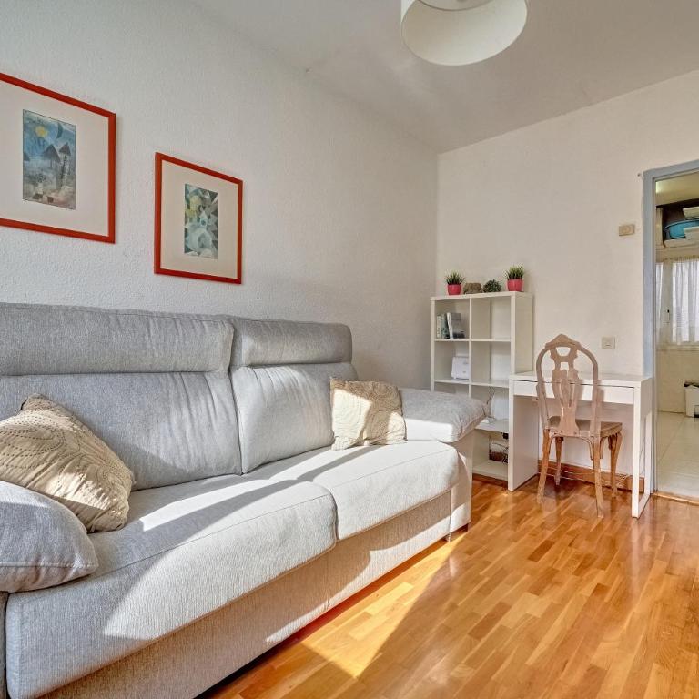 Mesón Pamplona by Clabao - One-Bedroom Apartment - 2