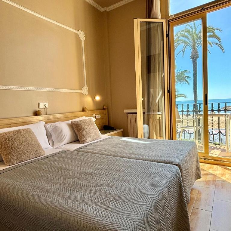 Hotel Celimar - Habitación Doble con vistas al mar y balcón - 1 o 2 camas - 3