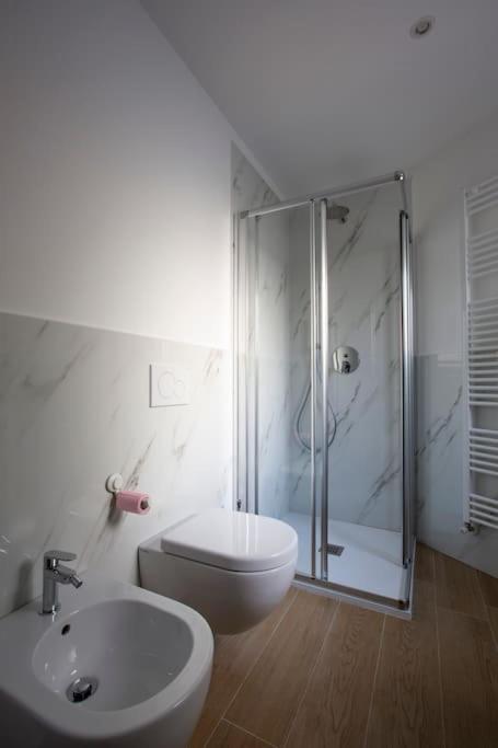 -Art Gallery- Luxury Boutique in center of Como - Appartamento Superior con 2 Camere da Letto - 35