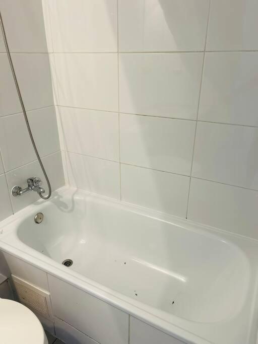 Maxi apartment close to the metro - Apartamento de 2 dormitorios - 14