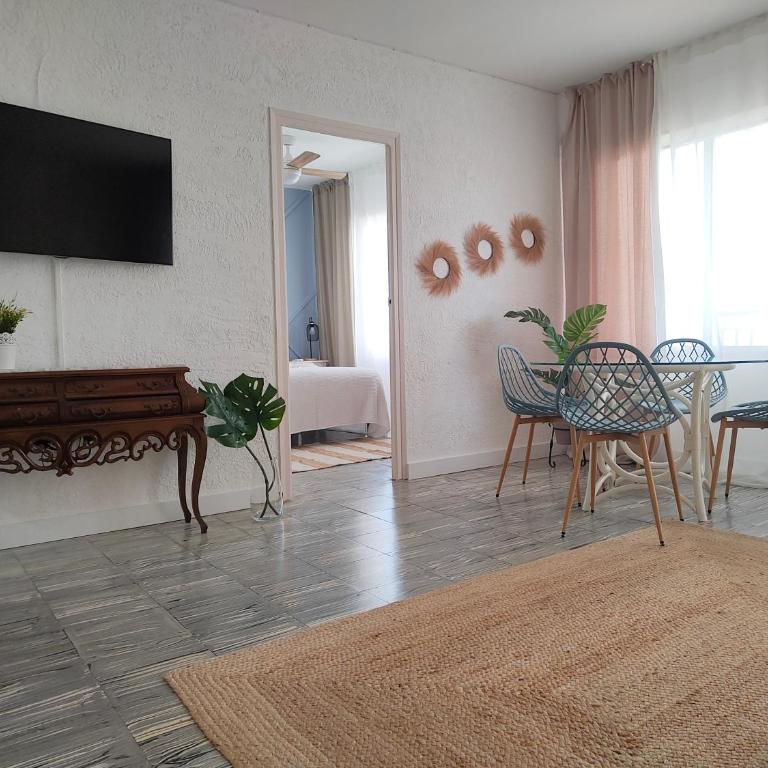 Apartamento Arena Blanca 200 m de la Playa - Apartamento de 3 dormitorios - 32