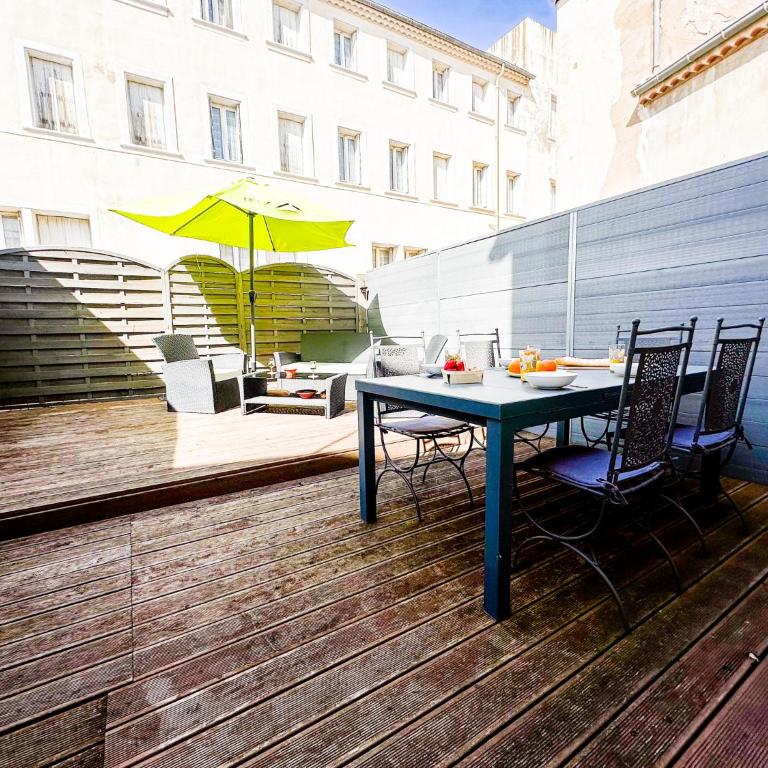 L'Arlequin - Les Halles - Grande Terrasse Privée - Centre Historique - Appartement 2 Chambres - 17
