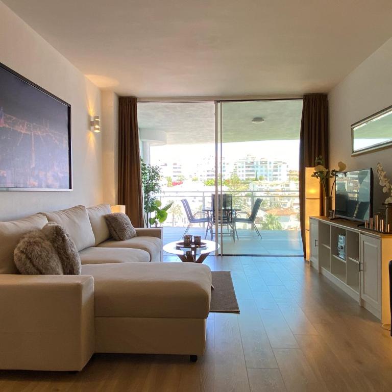 2 bedroom Luxury apartment in Benalmádena - Deluxe Apartment - 8