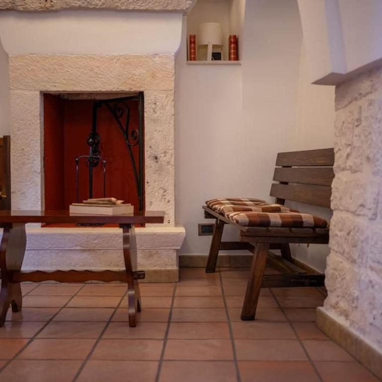 Trulli d'Estia - casa vacanze - Three-Bedroom House - 2