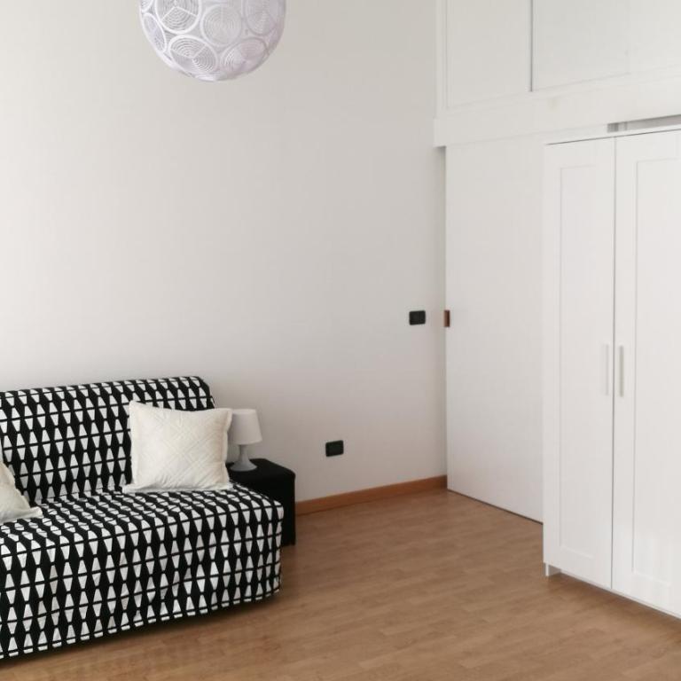 Monolocale zona Loreto MM1 Pasteur P1 - Appartamento Monolocale con 1 Letto Matrimoniale - 20