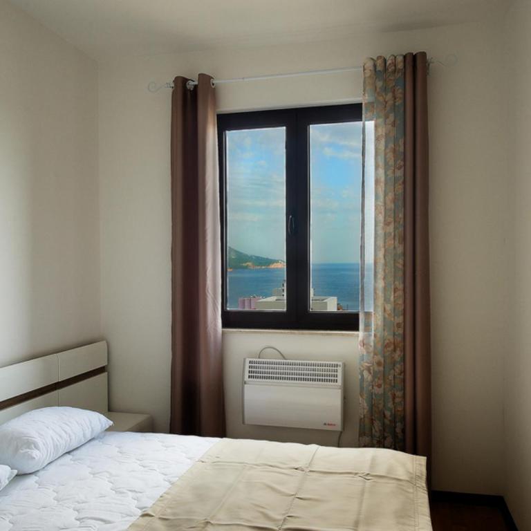 Becici Summer Apartments - Two-Bedroom Apartment with Sea View - 2