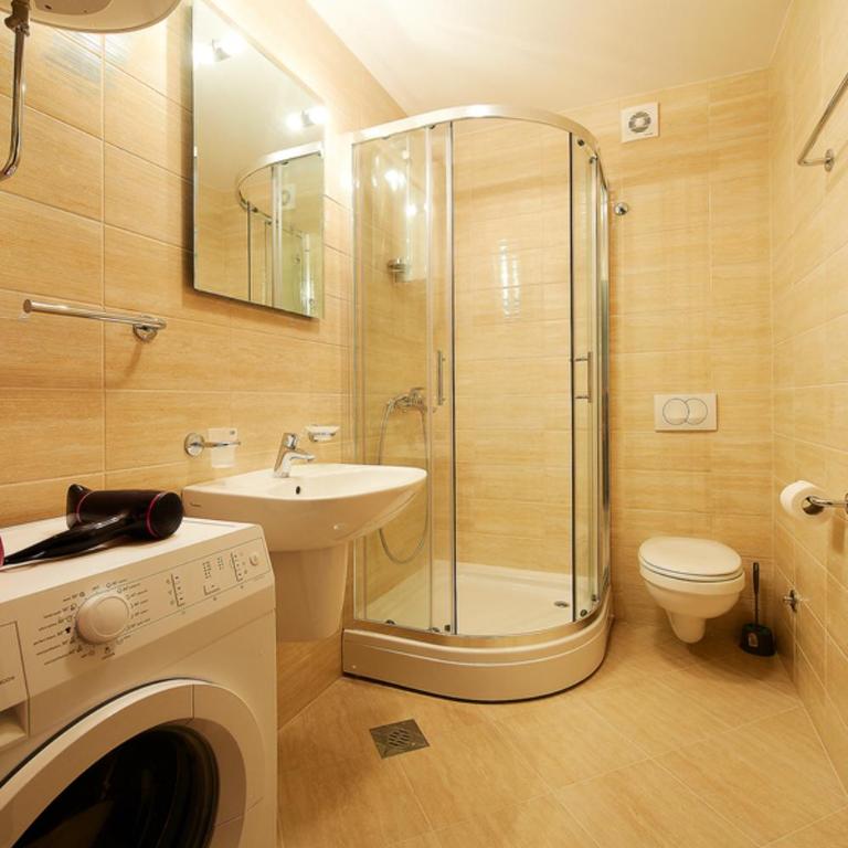 Becici Summer Apartments - Two-Bedroom Apartment with Sea View - 6