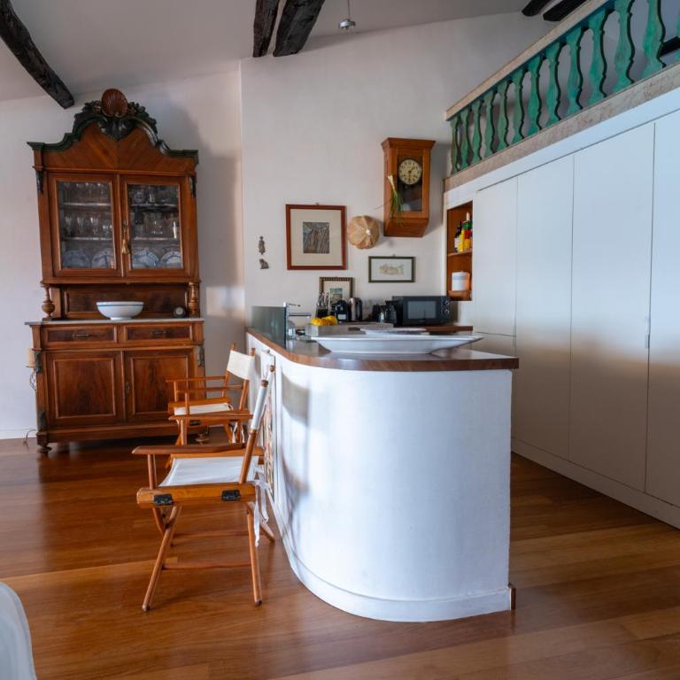 Terrazza Capellini 47 - mytouristhome - Appartamento con Vista e Balcone - 10