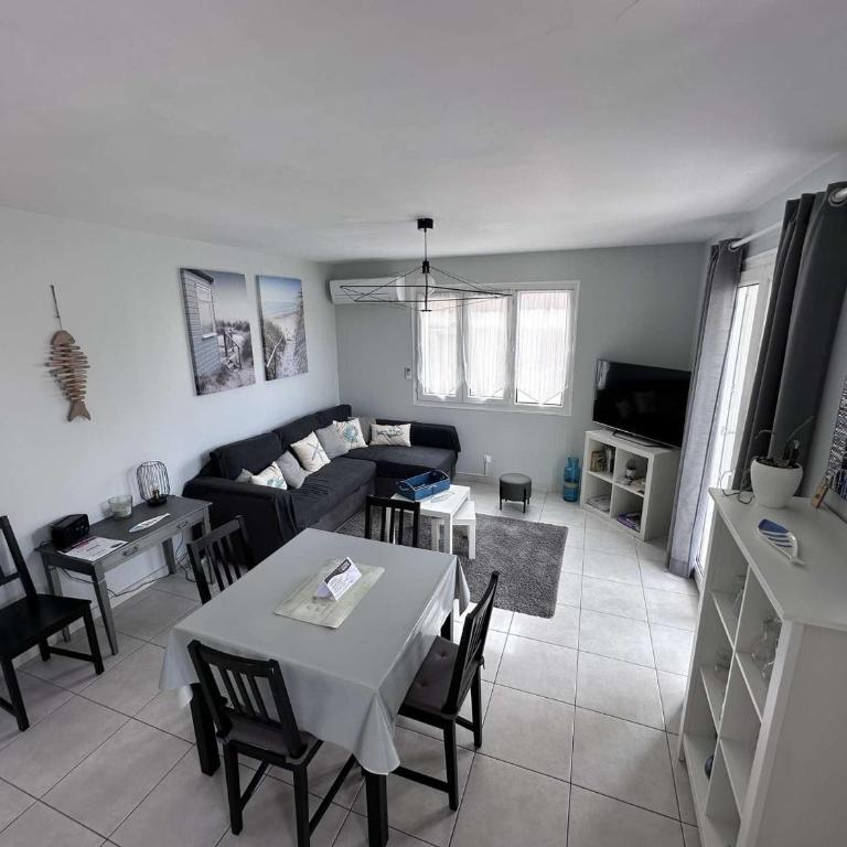 Appartement T3 Lumineux Proche Centre - 3 Étoiles, Clim - FR-1-503-136 - Appartement - 1