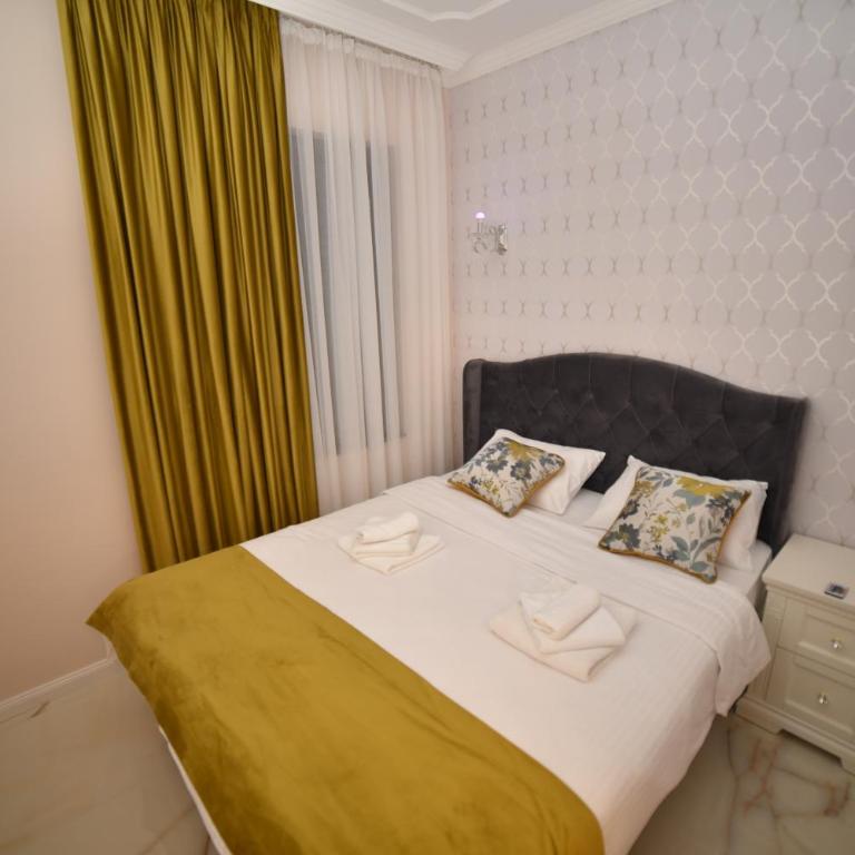 HOTEL ADONIS Zlatibor - Apartman s 2 Spavaće Sobe sa Balkonom i Terasom - 13