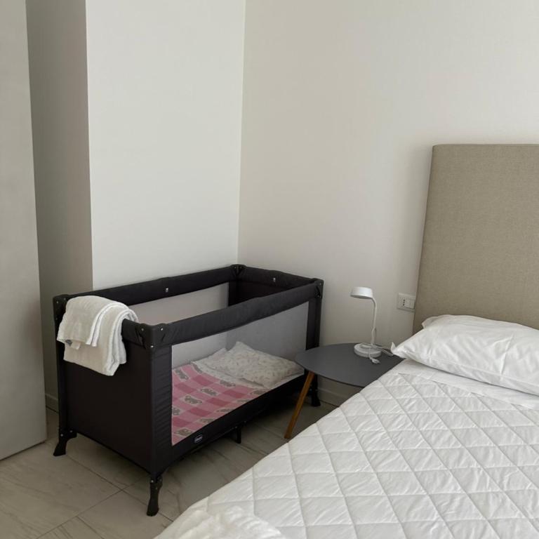 Beach Palace with small swimming pool, private beach, parking - Appartamento con 2 Camere da Letto - 24