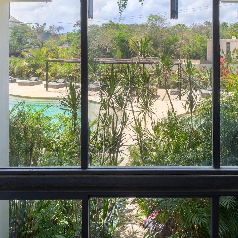 Mistiq Gardens - Loft - 13