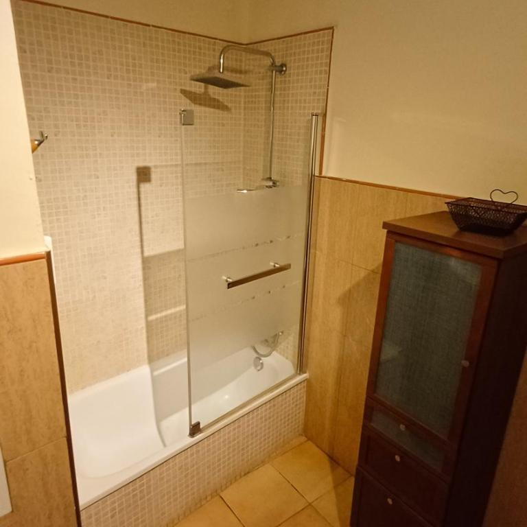 Piso Pura Gascona, centro de Oviedo con Parking - Apartamento de 2 dormitorios con vistas a la montaña - 10
