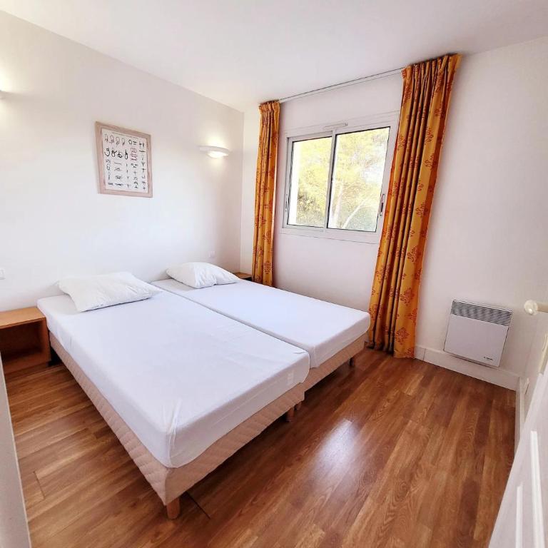 Appartement n°75 : 4-6 personnes plages à pied - Appartement 2 Chambres - 11