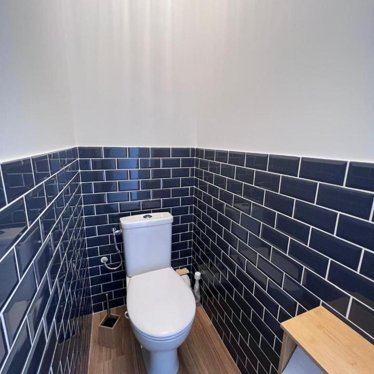 Le Cosy Rionde : Apt 6 Prs, 2 ch, parking, clim - Apartment mit 2 Schlafzimmern - 8