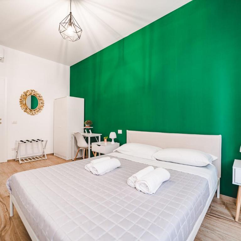 Tibur Domus B&B - Camera Matrimoniale Standard con Bagno in Comune - 10