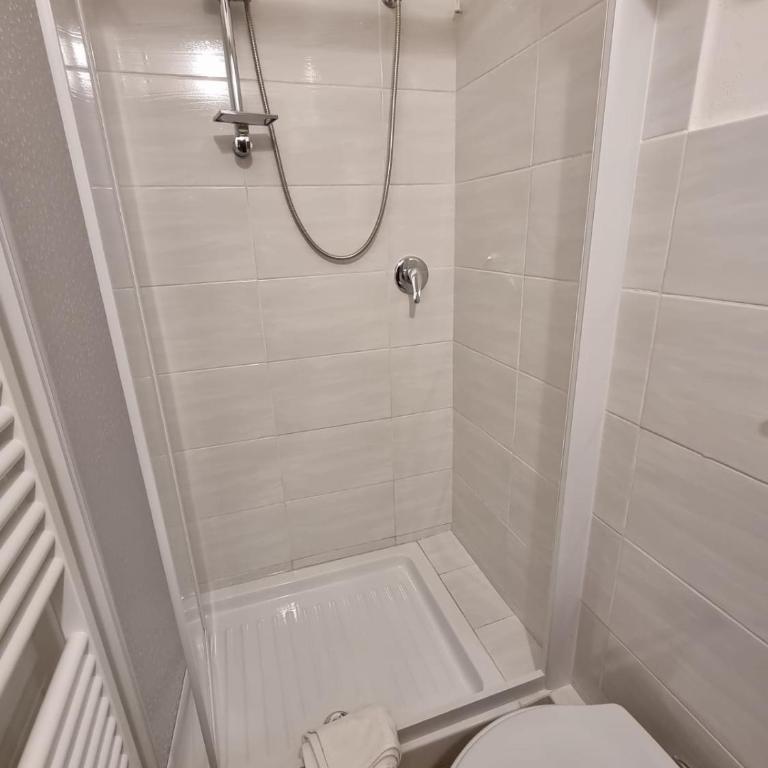 Le stanze di Aurora - Standard Single Room with Shared Bathroom - 11