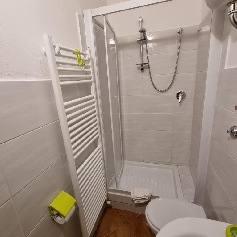 Le stanze di Aurora - Standard Single Room with Shared Bathroom - 9