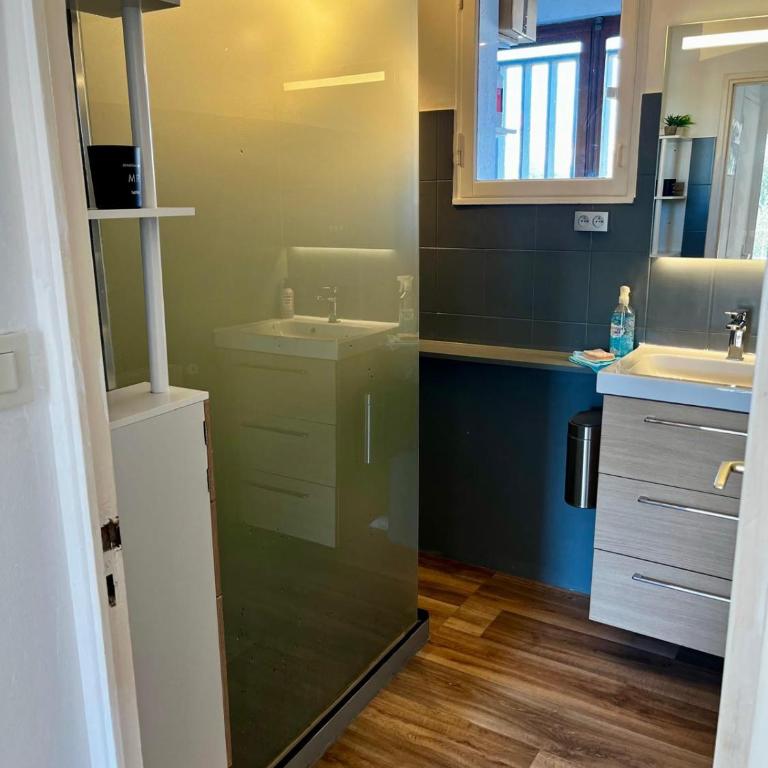 Bel appartement au calme et très bien situé ! - Apartamento de 2 dormitorios - 11