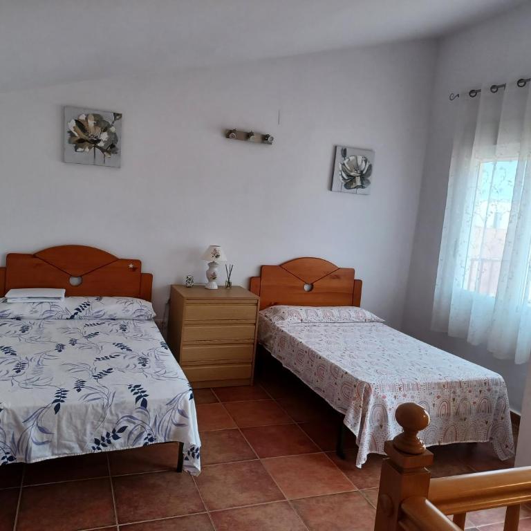 CASA MUY CERCA DE LA PLAYA a - Casa de 4 dormitorios - 20