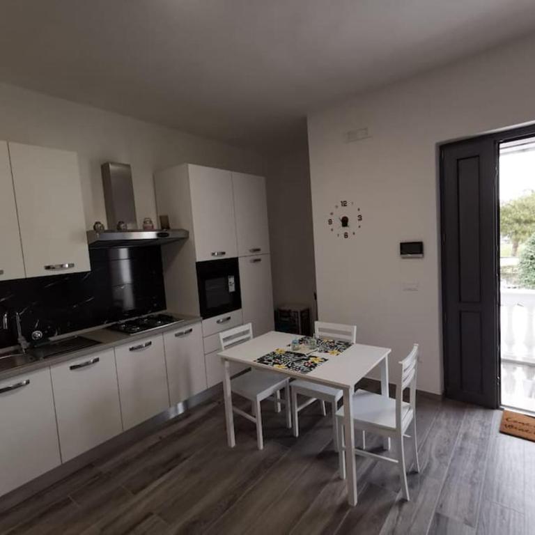 Il giardino di Alessandra - Deluxe Two-Bedroom Apartment with Garden View - 20