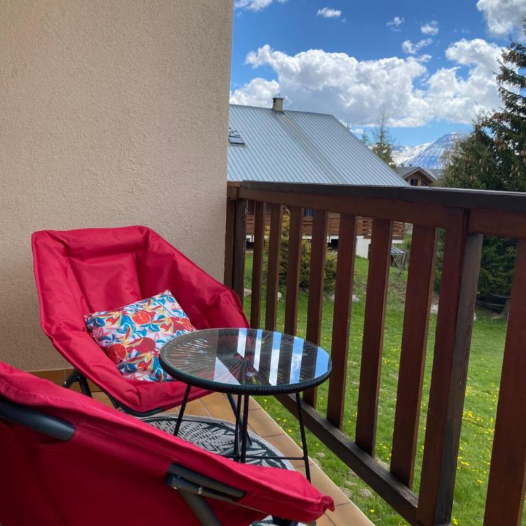 Appartement 3 chambres-pied des pistes-63 m2-8 personnes - Appartement 2 Chambres - 23
