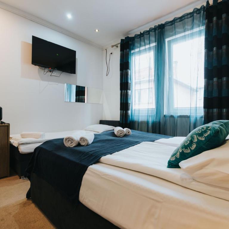 Old Town Residence Rooms - Dvokrevetna Soba sa Bračnim Krevetom - 2