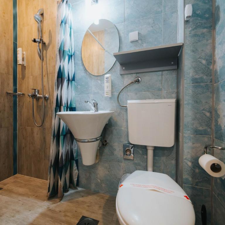 Old Town Residence Rooms - Dvokrevetna Soba sa Bračnim Krevetom - 11