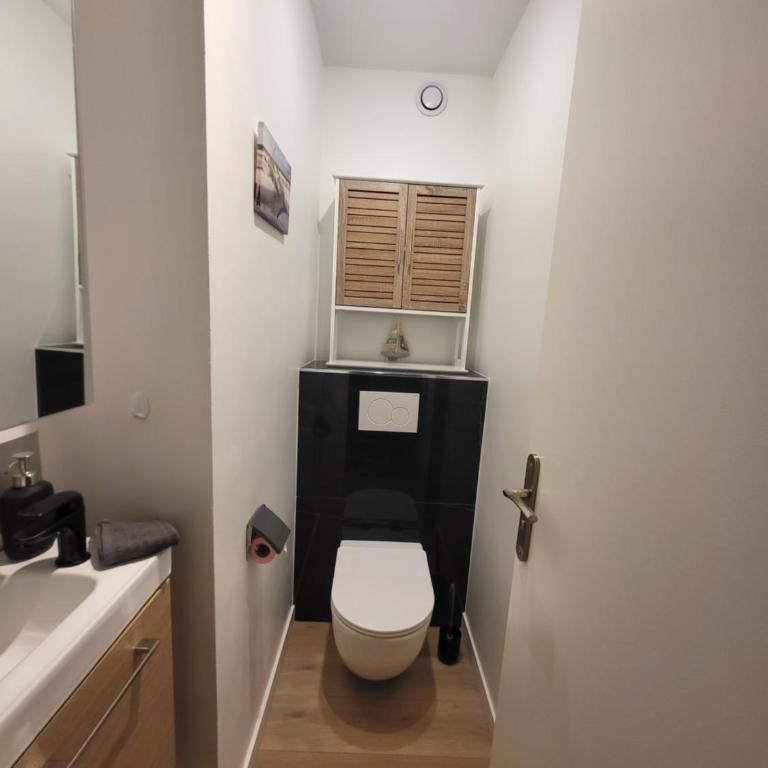 T3 avec magnifique vue montagne, 3 étoiles, piscine et parking, clim - Appartement 2 Chambres - 18