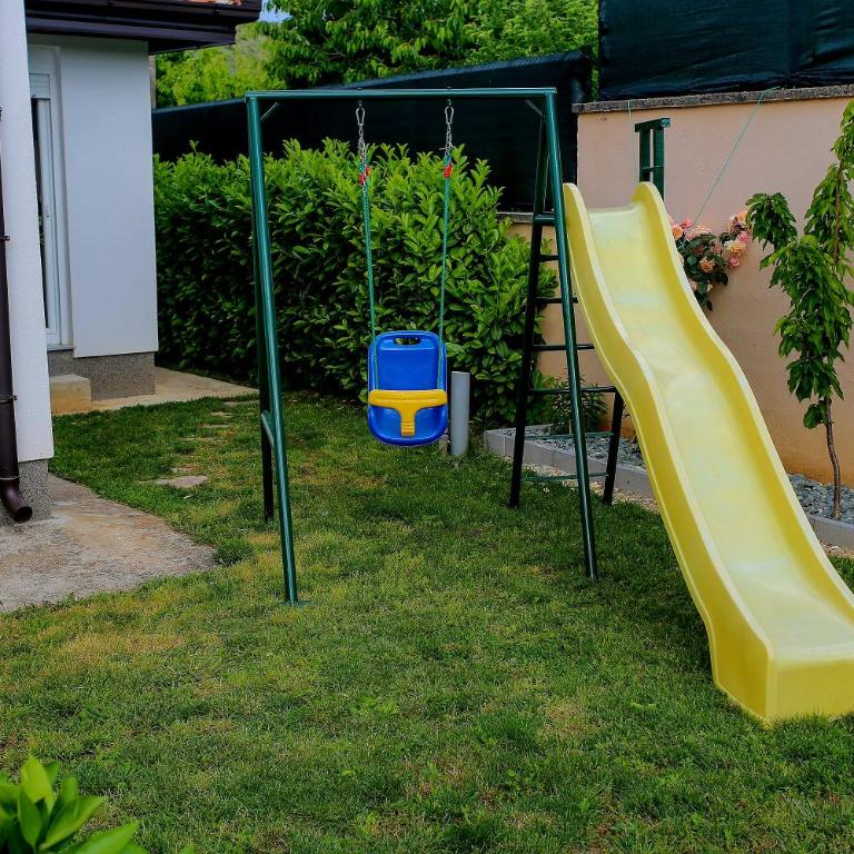 Villa Bella - Two-Bedroom House - 18