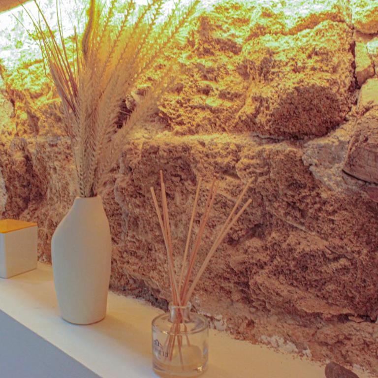 Centro Storico Palermo Stationsuite N5 WiFi Tutto a Piedi! - Three-Bedroom Apartment - 53
