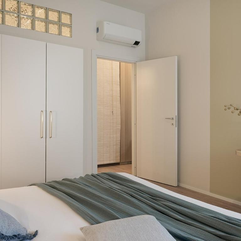 Exclusive Blue Apartment - City Center - Como - Near Station - Appartamento con 1 Camera da Letto - 15